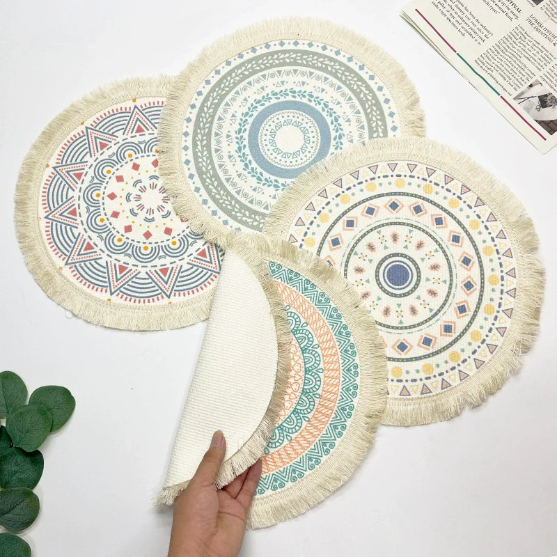 1pcs Bohemian cotton round placemat, heat-resistant and burn resistant tassel table mat Home multifunctional kitchen coaster