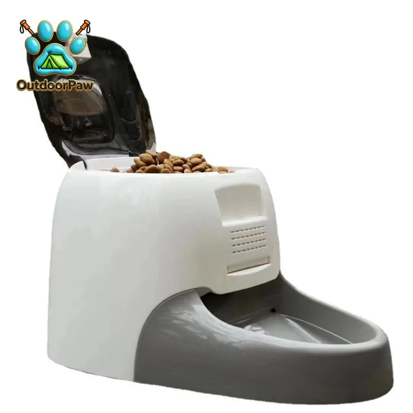 Pet automatic feeding trainer Working dog sniffing training Remote control reward device Search and explosion identification