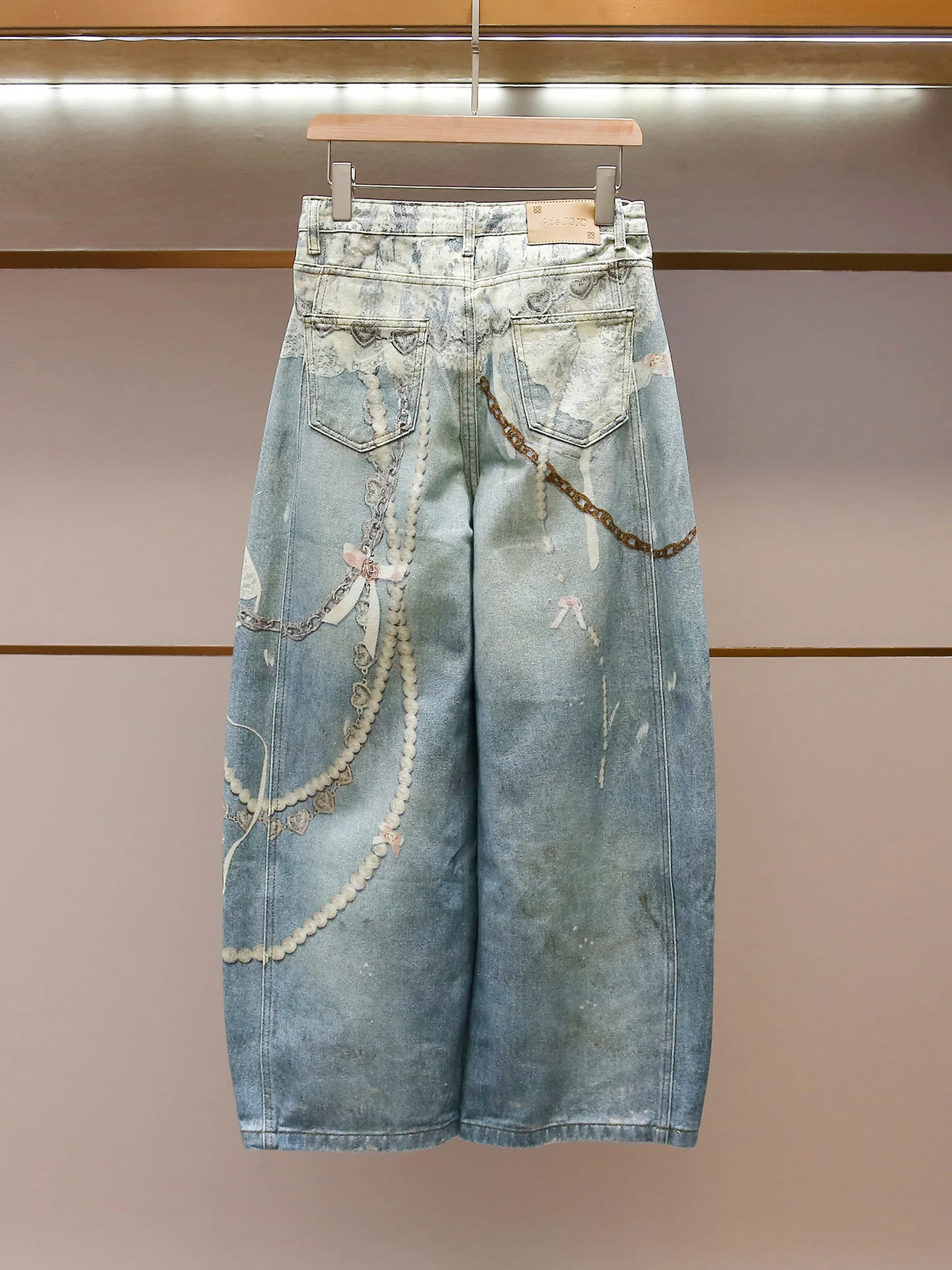 High-end Women's Clothing Spring New Locomotive Style Spice Girl Design Sense Printing A Word High Waist Jeans Women