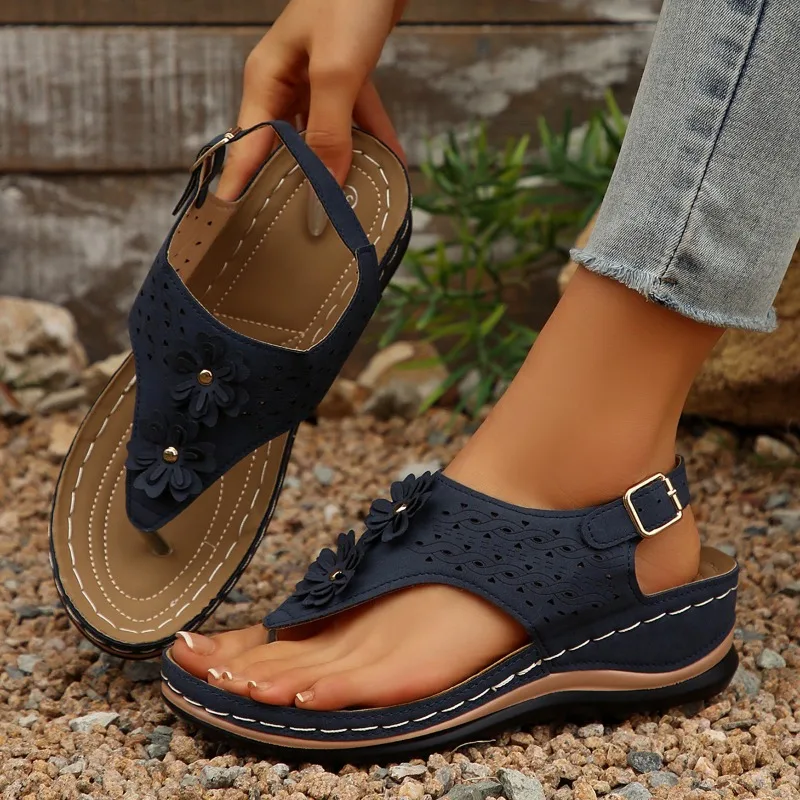 

Summer Fashion Mid Heels Shoes for Women Thick Soled Wedges Buckle Strap Sandals Casual Beach Flip Flops Slides Women Sandals