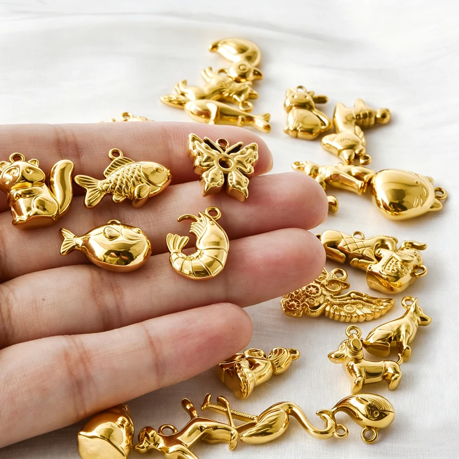 6pcs Different Animal Lobster Dachshund Cat Pendant Real Gold Plated Stainless Steel Charms For Jewelry Making Keychain Material