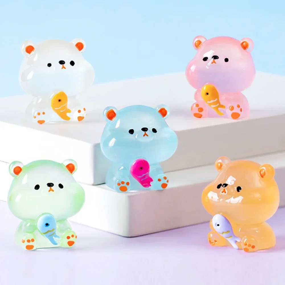 Kawaii Luminous Mini Resin Fish Eating Bear Lovely Animal Doll Decoration Car Desktop Small Ornament Auto Interior Accessories