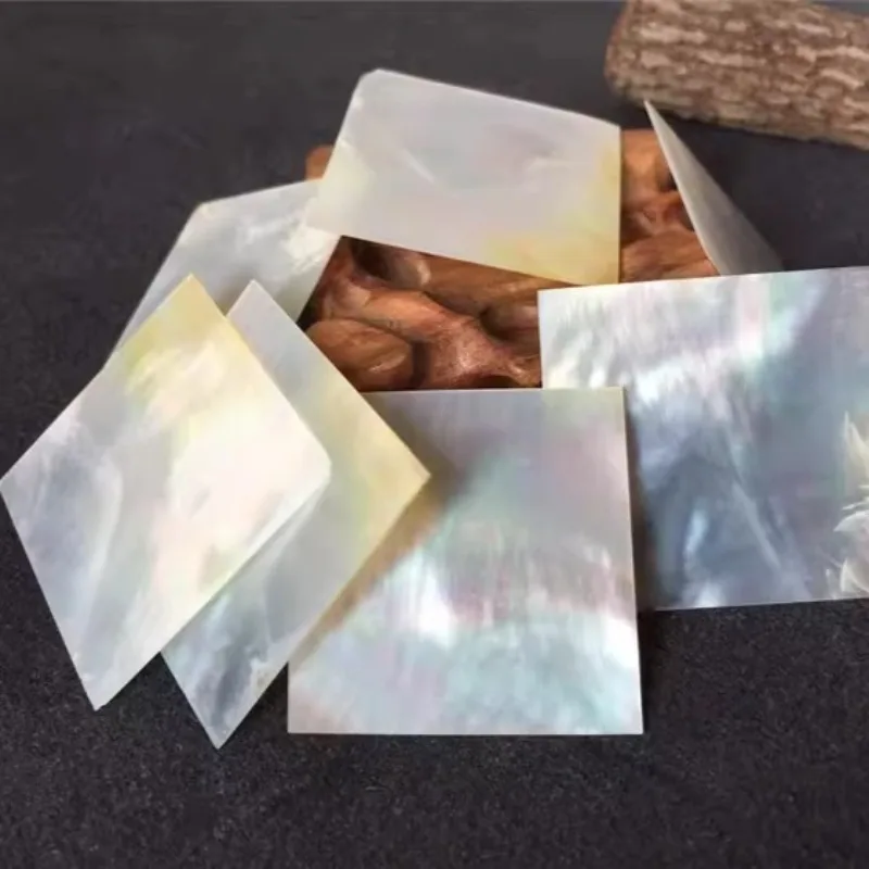 30x30x0.5mm Natural White Mother of Pearl Shell Slice for Musical Instrument Crafts Accessories Wood Inlay Carved Material