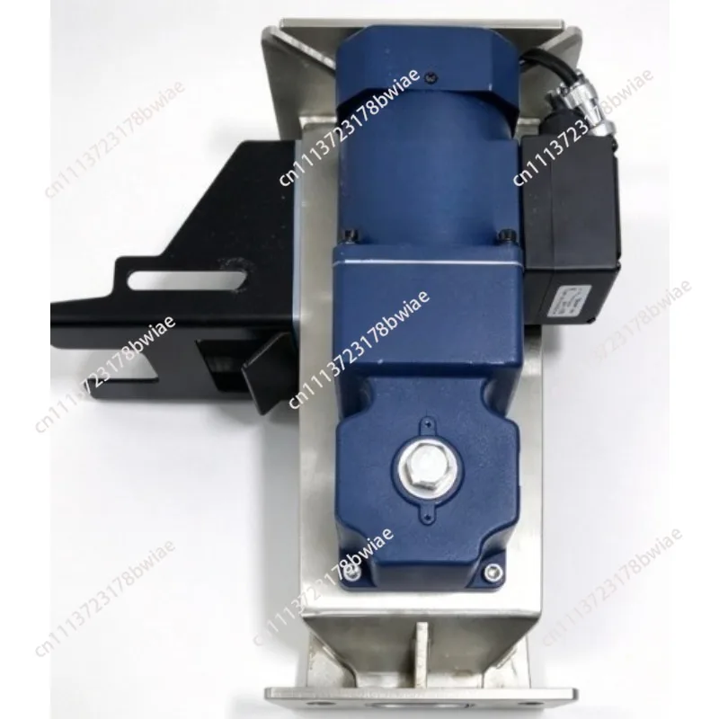 Metered color masterbatch machine with mixing base, right-angle motor standard base mixer rotates evenly