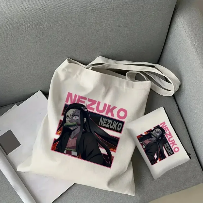 2 pezzi Demon Slayer Kamado Nezuko Tote Bag Set, borsa a tracolla in tela di moda con borsa per il trucco, borsa per la spesa portatile