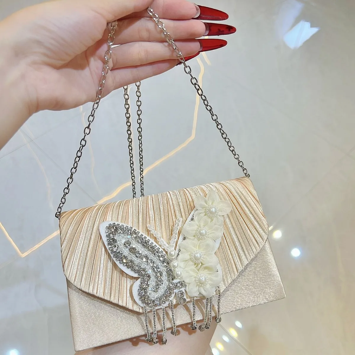 

Classic Silver Apricot Fold Clutch Fine Rhinestone Inlaid Butterfly Dinner Evening Bags For Women Prom Party Chain Shoulder Bag