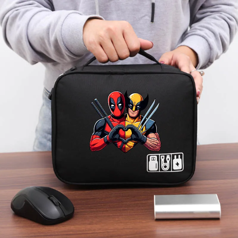 Deadpool & Wolverine-Bolsa de almacenamiento para cables, bolso de mano con cargador electrónico Digital, portátil, impermeable, para teléfono móvil, 2024