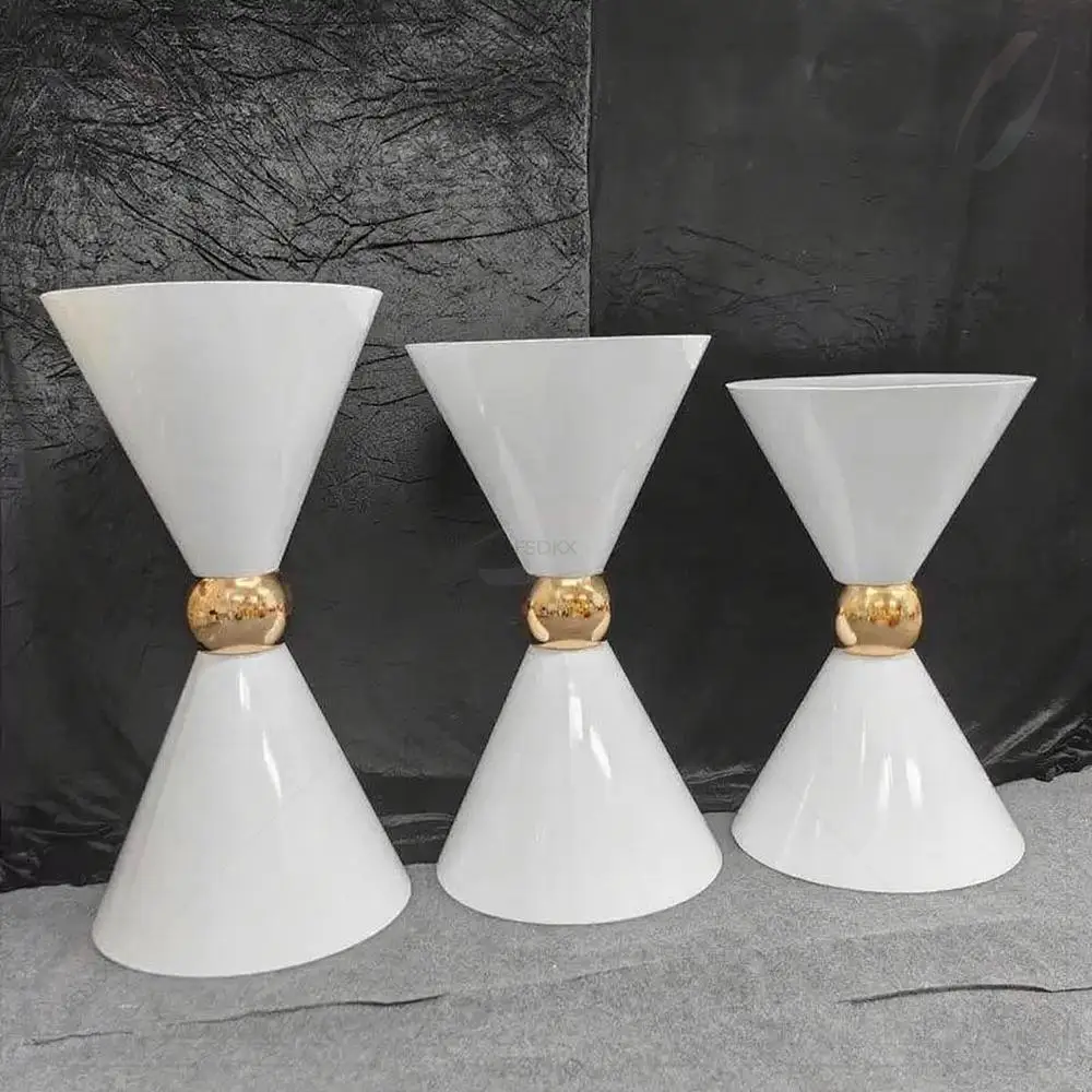 FSDKX Wholesale Rental Hotel Glass Shape Stainless Steel White Table Luxury Tables Wedding Event Decor