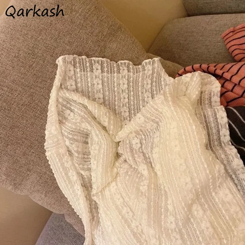 

Hot Sale Blouses Women All-match Basic Retro Hollow Out Ulzzang Sheer Tops Female Floral O-neck Slim Party Girls Clothing Blusas