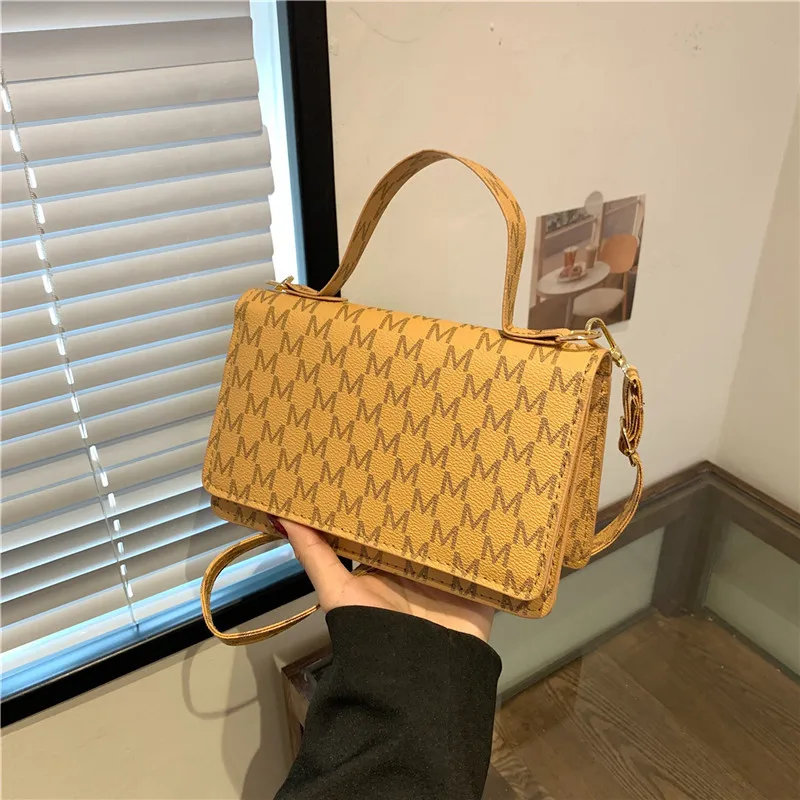 

Модный квадратный кошелек через плечо 2025 года | Уникальная дизайнерская сумка через плечо | Элегантная повседневная сумка для женщин и офиса