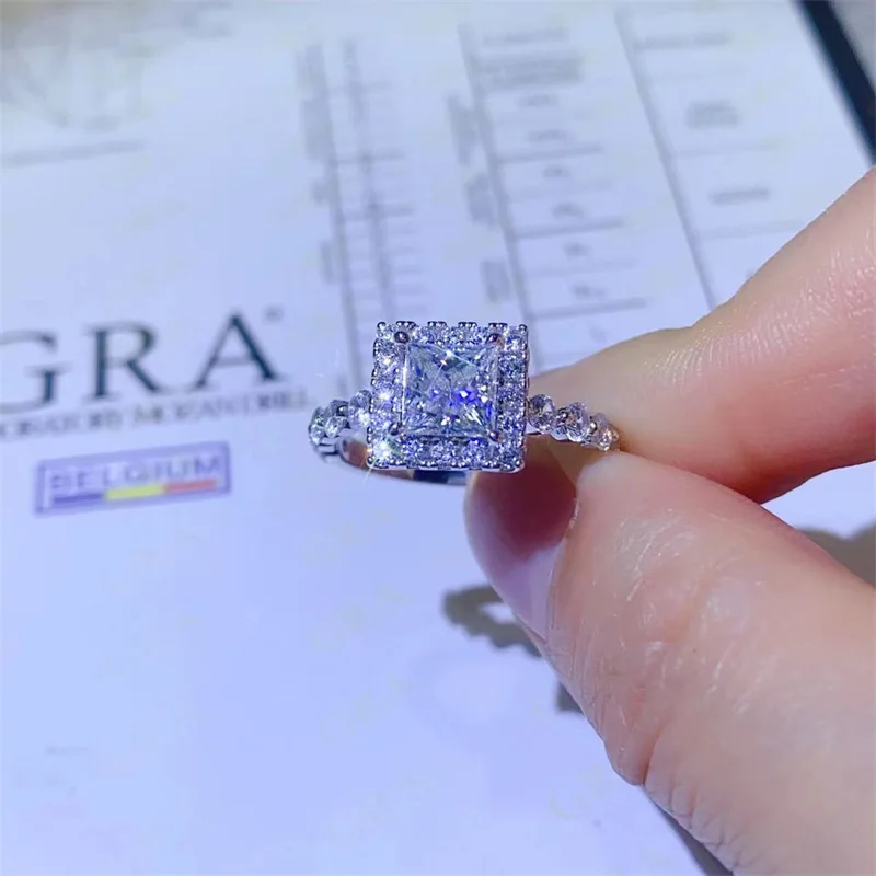 Collection Moissanite PT950 Platinum 1 Carat Princess Cut Four-Claw Ring for Women,high quality jewelry for long term daily wear