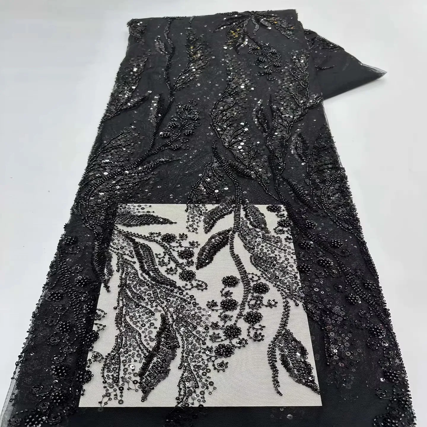 

Новая марлевая ткань 5 ярдов для одежды, изысканная вышивка пайетками в виде цветов, материал для пошива свадебных платьев и ципао.