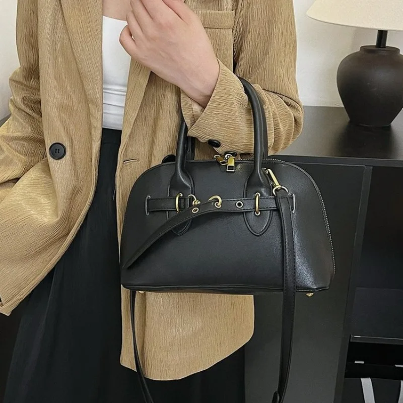

Women's Necessary Handbag Essential Item For Fashion Conscious Women Who Value Style And Function