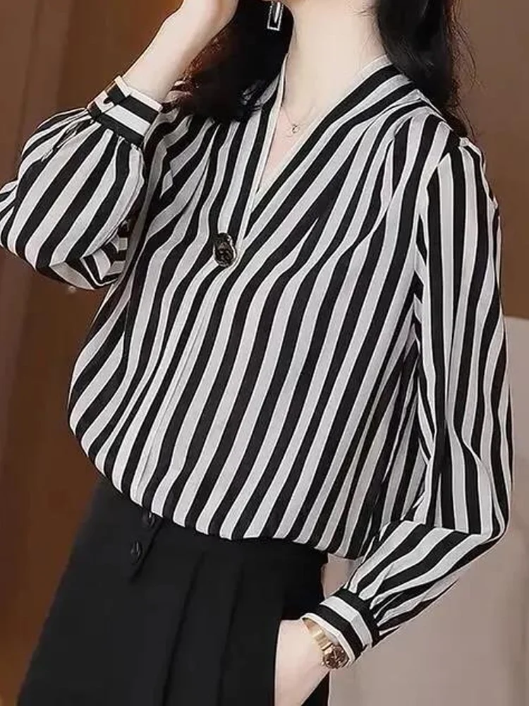 Elegance Office Striped Loose Chiffon Shirt New Long Sleeve Classic V-neck Button Decorate Fashion Temperament Lady Top 2022