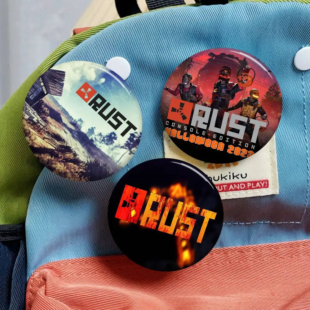 Survival R-Rust Game Kreative Pins Lustige Runde Snap-in Brosche Abzeichen Rucksack Hut Accessoires Schmuck Geschenke für Freunde