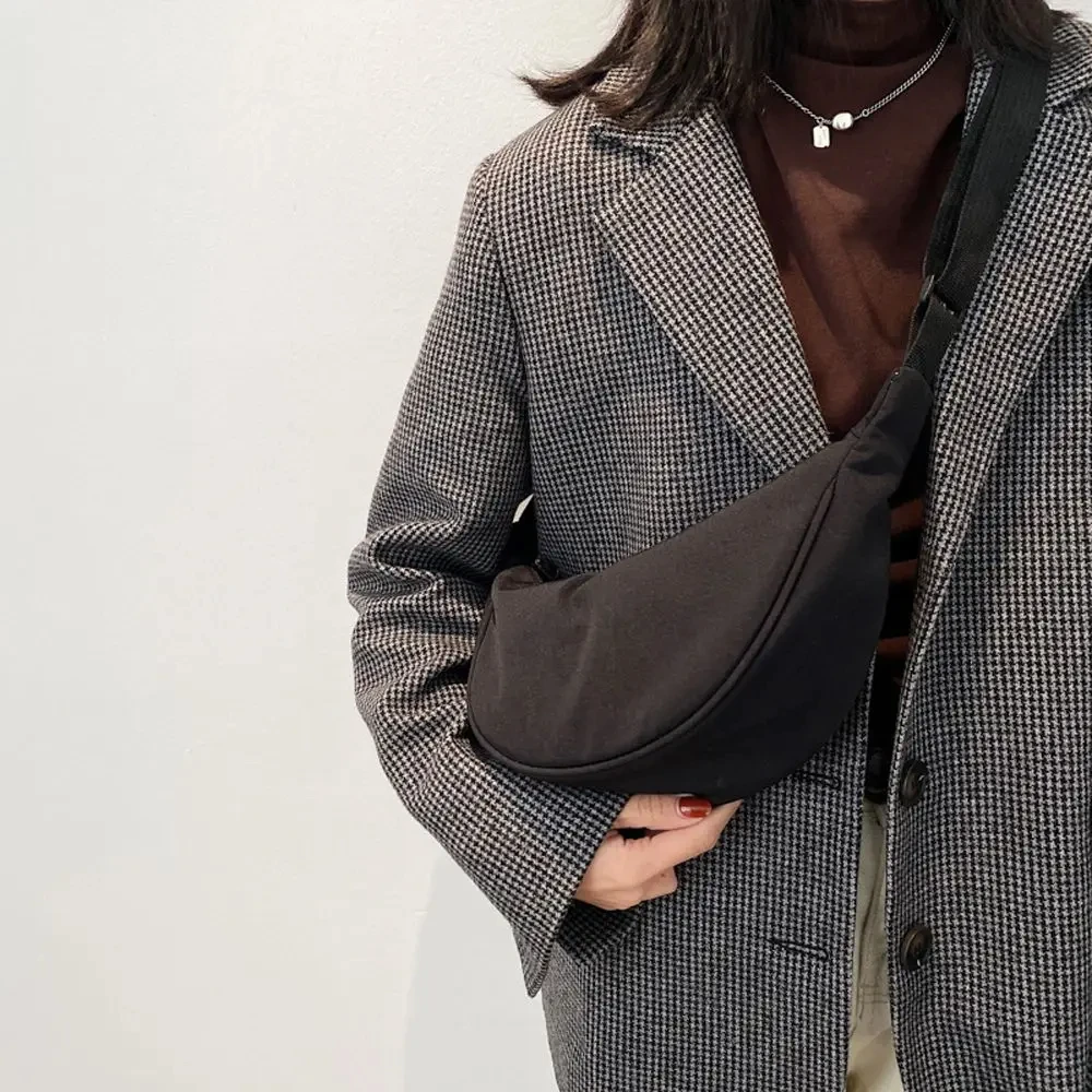 Women Shoulder Bags Solid Color Nylon Dumpling Messenger Bag 2023 New Trendy Lightweight Large Capacity Underarm Bag image 3