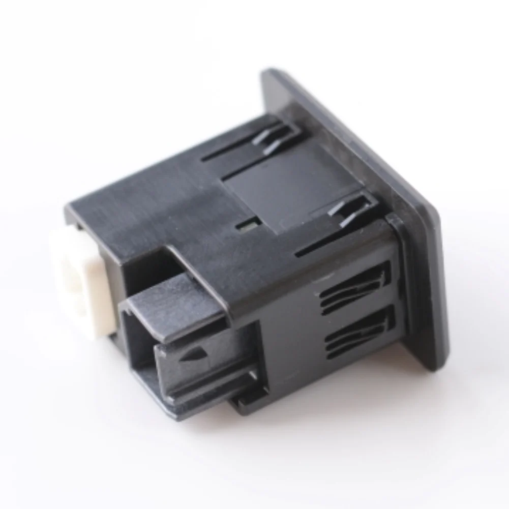 AUX/USB Auxiliary Port Audio 28023-5AA0A For Nissan Murano Altima 2015-2018 Car AUX Audio Interface