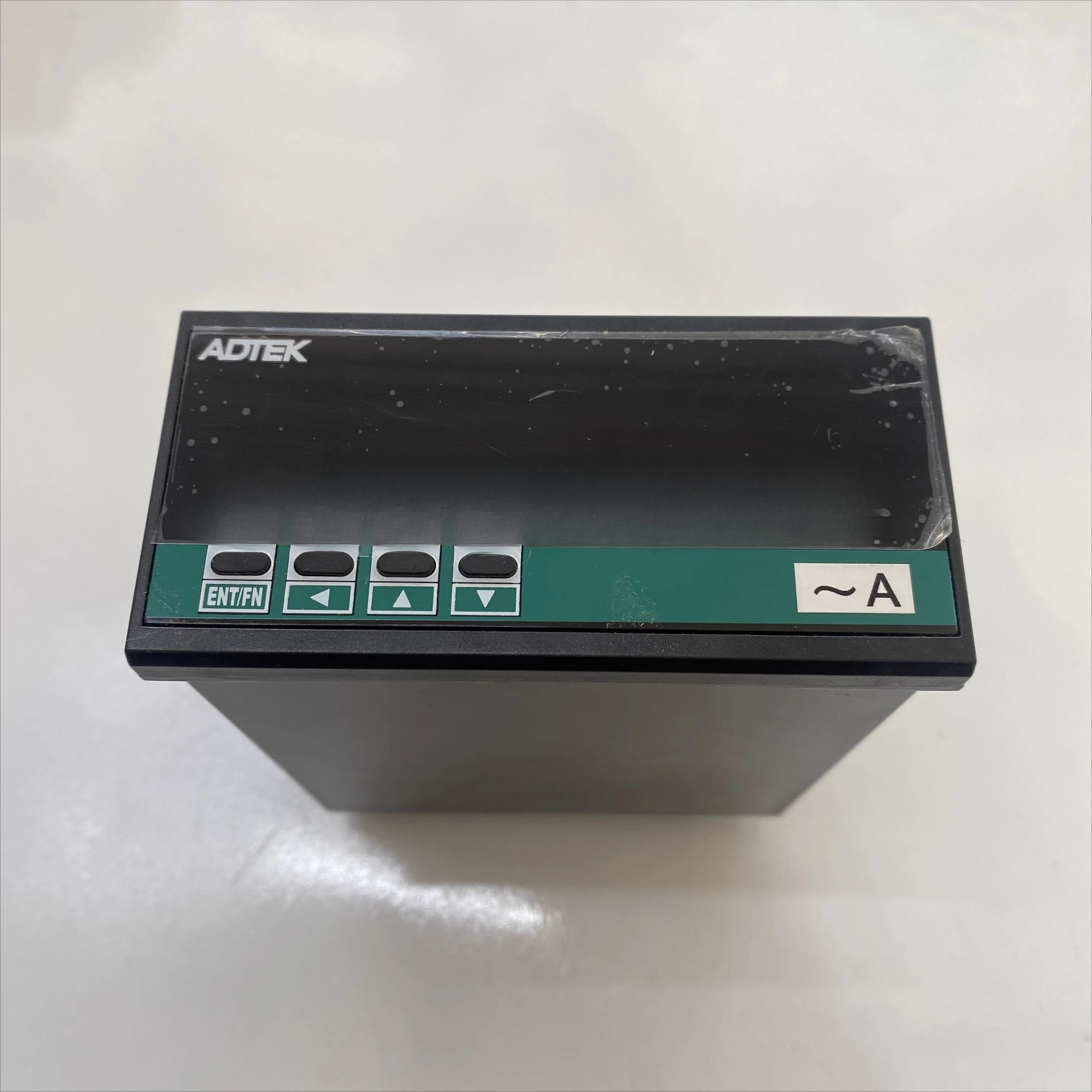 

ADTEK Quan Sheng CS2-VA-AA7-R2-N-N-A Digital Display Instrument
