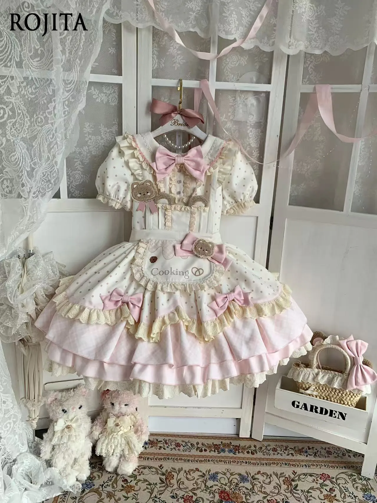 

Original Design Bear Baker Op Short Sleeve Dress Sweet Lolita Apron Dress Polka Dot Puff Sleeve Dress with Bow Details