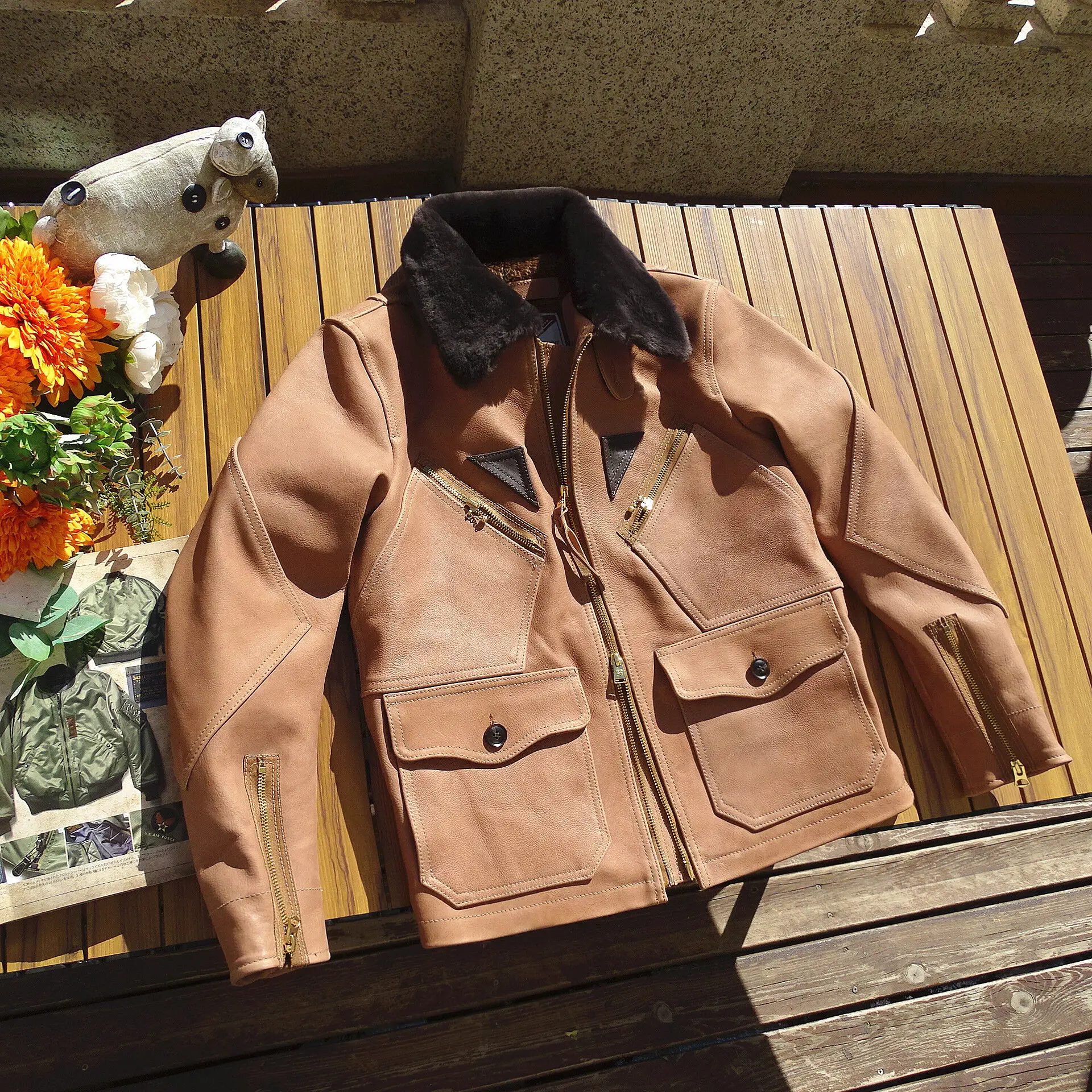 

Men's Leather Flight Jacket Cowhide 1930s Slim Fit Wool Collar Military Biker Winter Wear