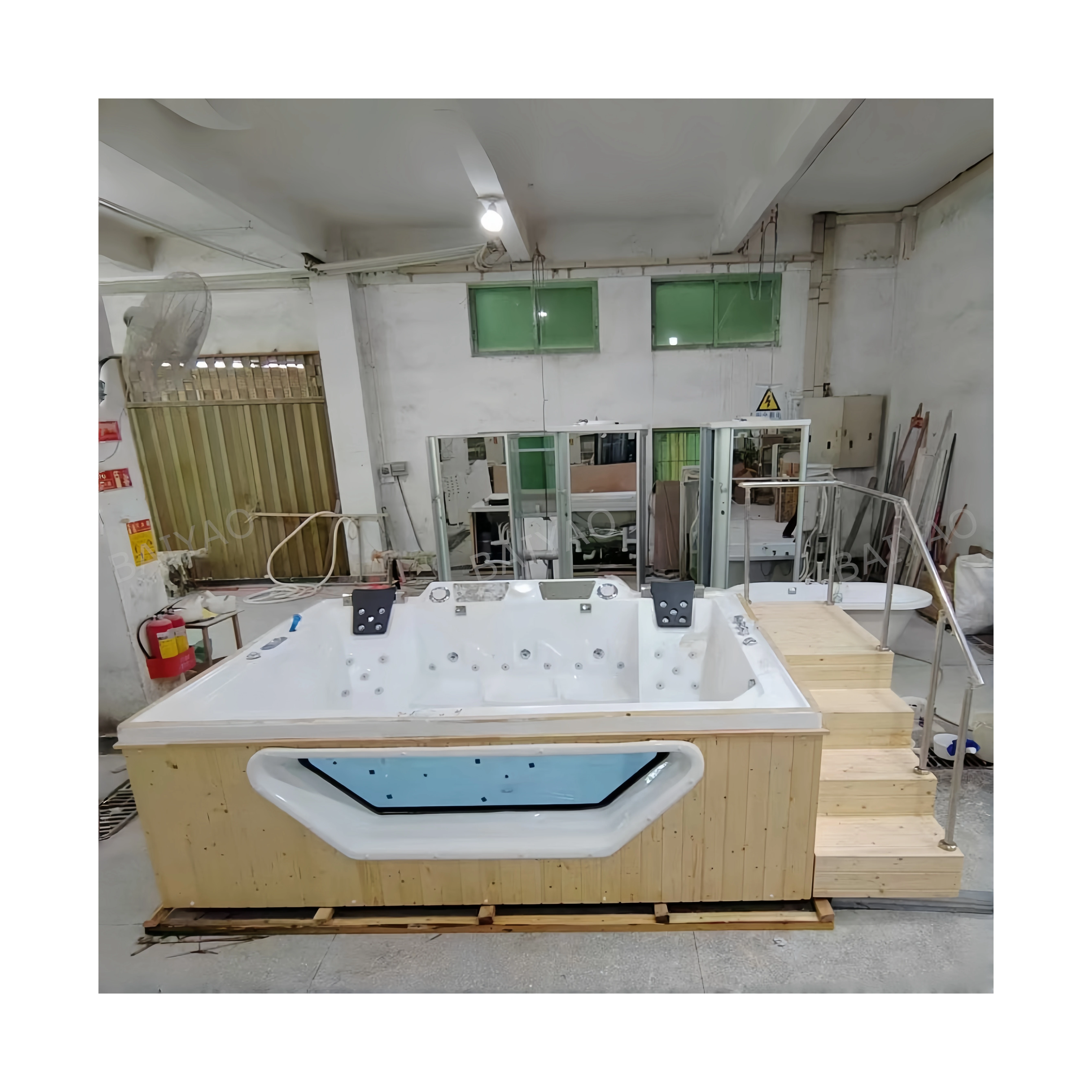 

Luxury LED Spa Tub For Villas, Smart Control Acrylic Jacuzzic, Constant Temp Outdoor Hot Tub For Families And Friends