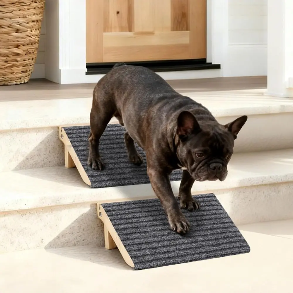 

Lightweight Portable Wooden Dog Steps with Low-Angle Design and Anti-Slip Surface for Assisting Elderly or Injured Dogs
