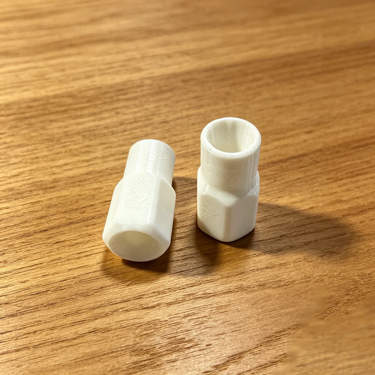 White Tire Valve Cap Removal Tool Set of Two, Universal Car and Motorcycle Tire Valve Cap Disassembly Socket, Non-Slip Easy-Grip Quick Removal Valve Cap Repair Tool