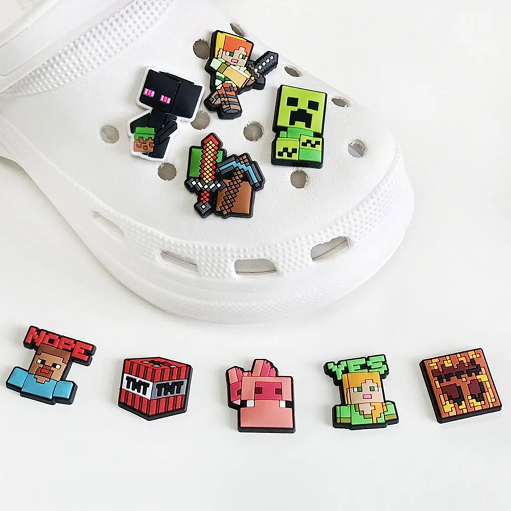 

MINISO 1-12pcs World game Shoes charm Accessories Fit sandals Clog Backapck Wristbands Shoes appendix X-mas Parties child Gifts