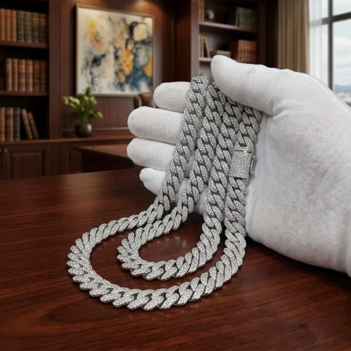 

Men's Iced Out Cuban Link Chain Necklace 10mm CZ Hip Hop Bubble Chain for Women Gift