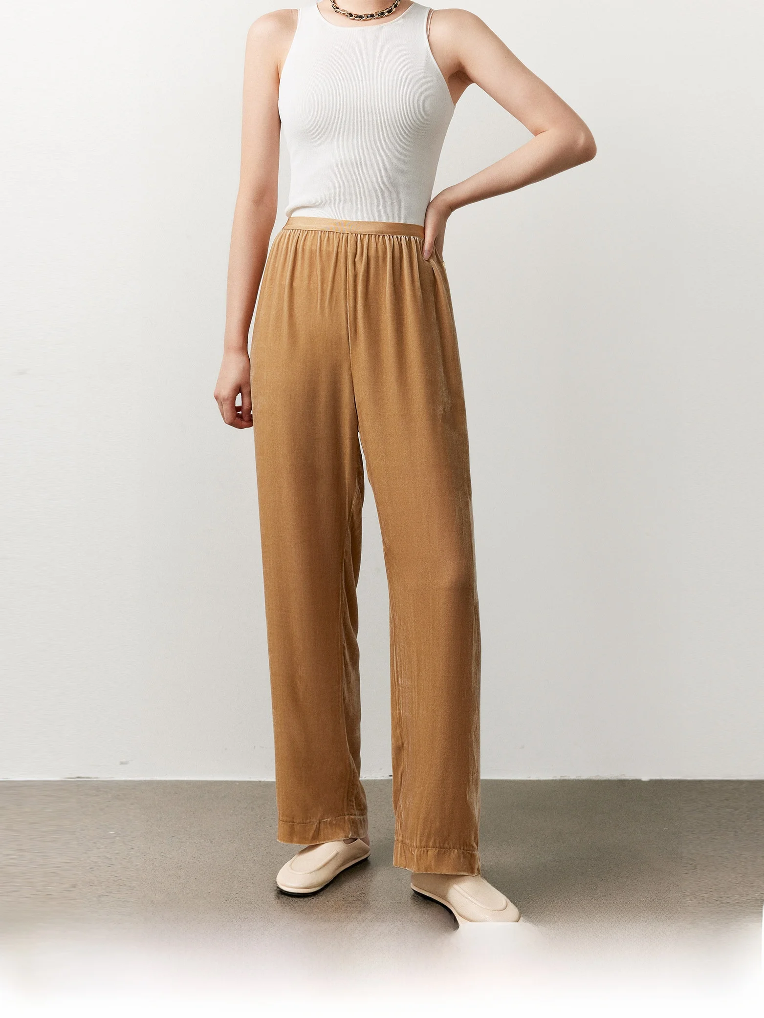 

Velvet Wide Leg Pants Elastic Waist Silk Leisure Versatile Pumpkin Valley Long Leg Velvet Pants High Waist Straight Cut