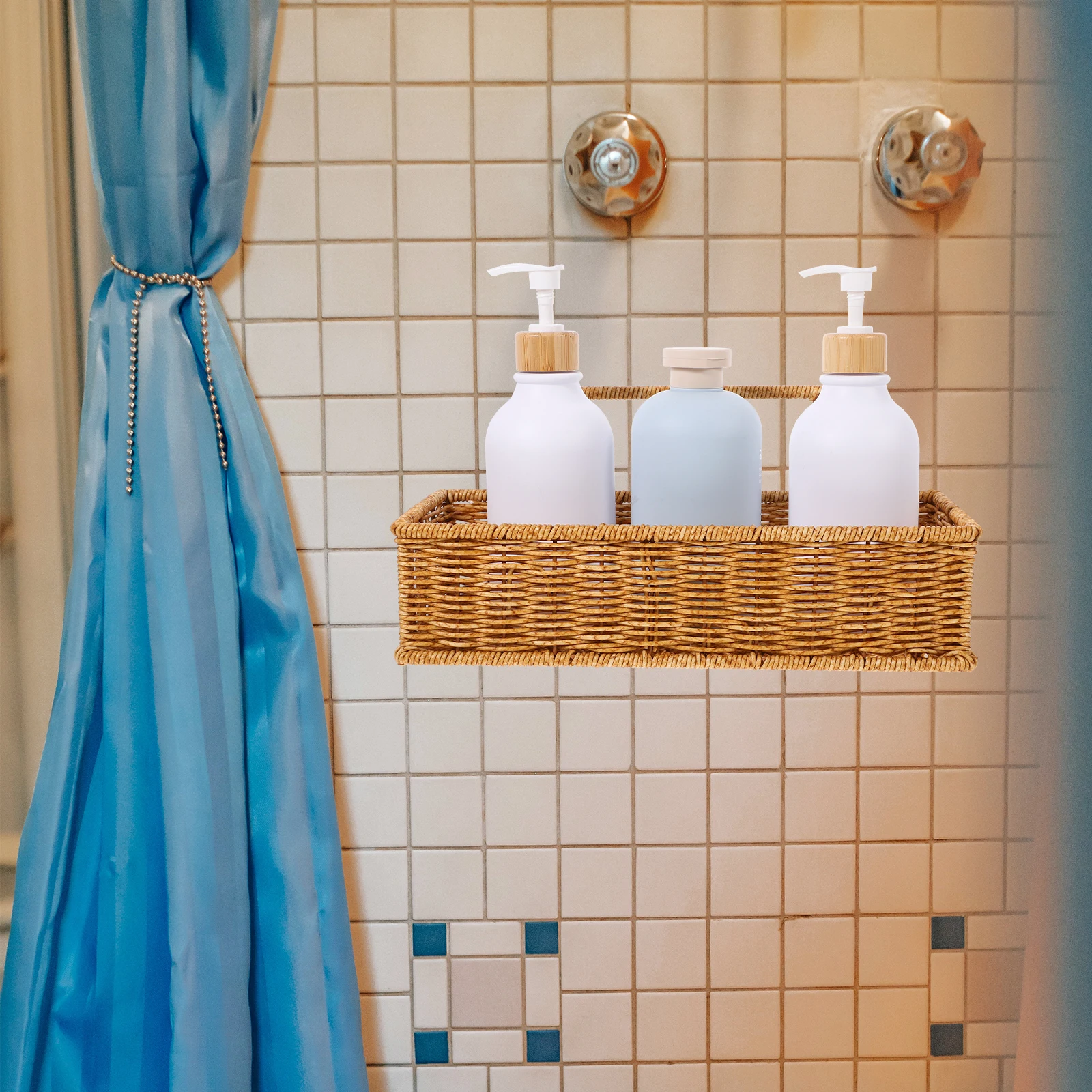 

Hanging Woven Storage Basket Decorative Wall Basket Organizer for Kitchen Bathroom Balcony Rustic Farmhouse Storage