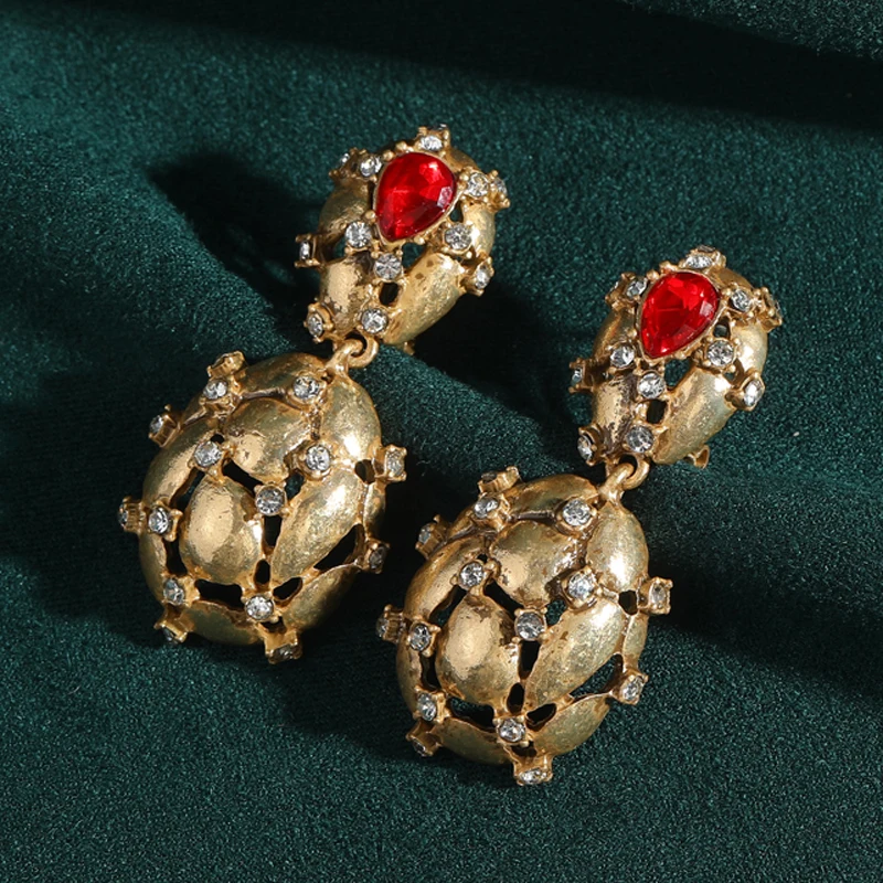 

Vintage Red Glaze Snake Drop Earrings Woman Patterned Rhinestone Gold Color Antique Luxury Quality Jewelry Designer Gift 2025
