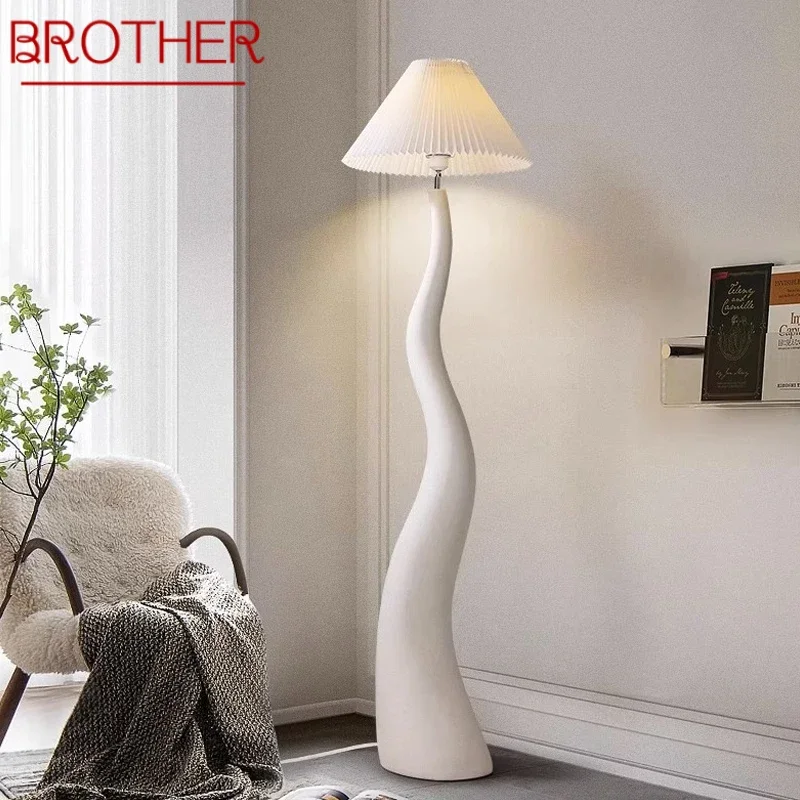 

BROTHER Nordic Cream Style Floor Lamp French Style Living Room Bedroom Creative Curved Decorative Atmosphere