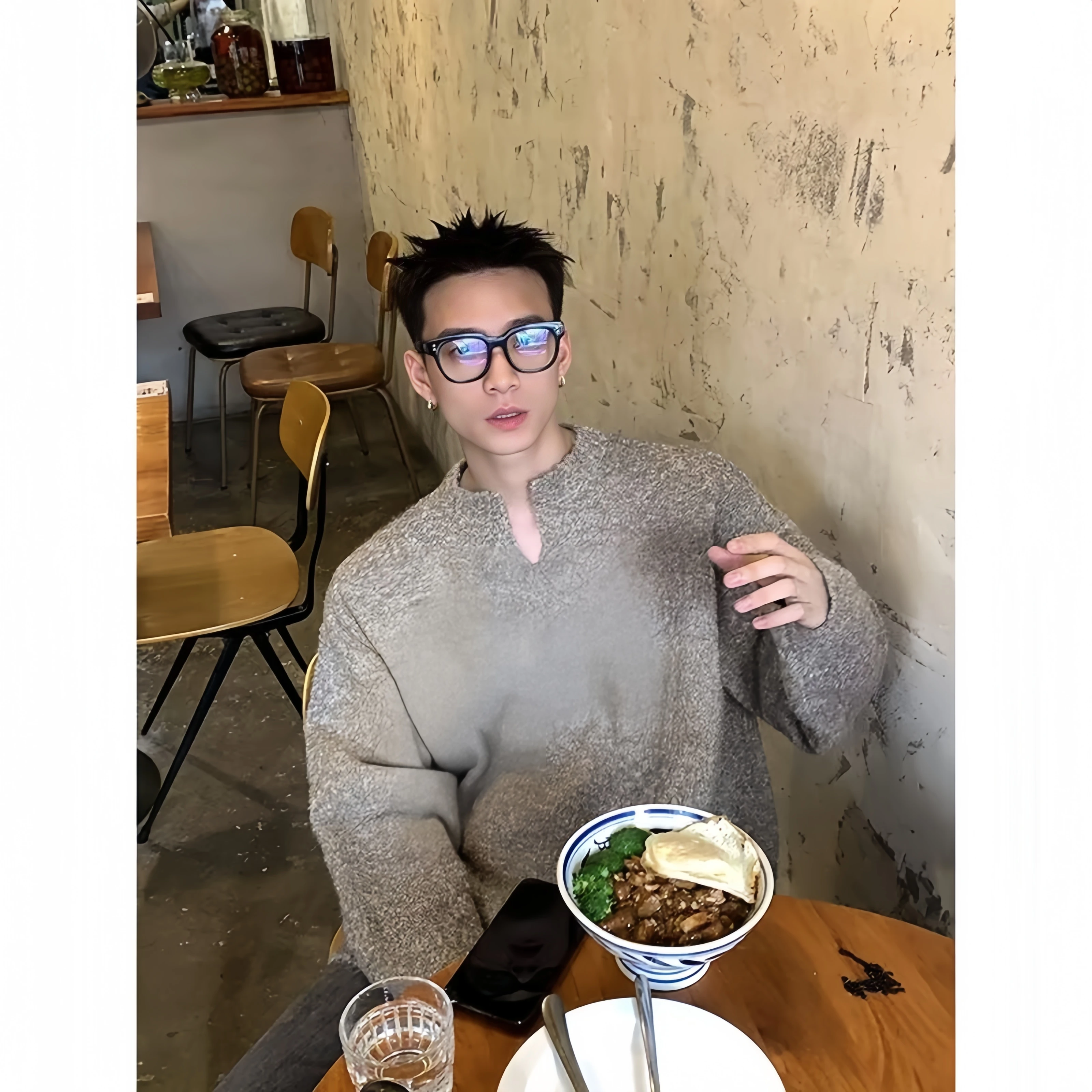 أزياء الخريف/الشتاء بالإضافة إلى حجم البلوز الخامس الرقبة طويلة الأكمام البلوز فضفاضة محبوك سترة الرجال #1