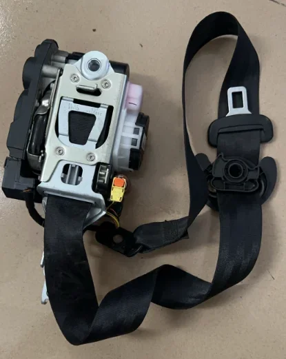 

Original New Front Left Seat Belt C00050792 Vehicle Parts Car Accessories With Low MOQ