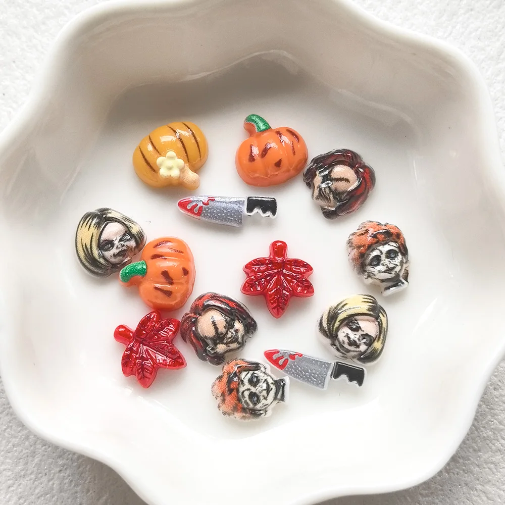 50 Stück 4-14MM Strass-Verzierte Harz-Halloween-Kürbis-Grimassen Nagelkunst-Zubehör Charms für DIY-Maniküre Nageldekoration – Detail 6