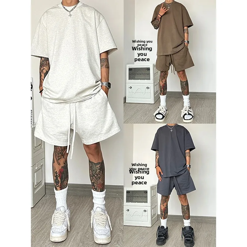 

Мужской летний спортивный костюм: модный комплект из футболки и шорт премиум-класса