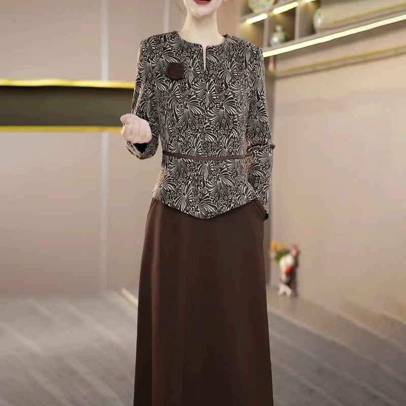 

Элегантное модное платье средней длины больших размеров для осени и зимы, базовое платье-футляр, стройнящее, А-силуэт, из ПВХ-ткани, для прогулок по городу