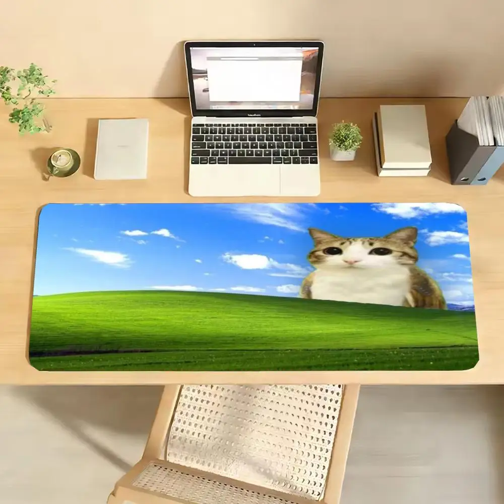 Aesthetic Natural Scenery Kitten Print Extended Mouse Pad, Anti-Fade Rubber Desk Mat with Lawn Sky Pattern for Office Gaming