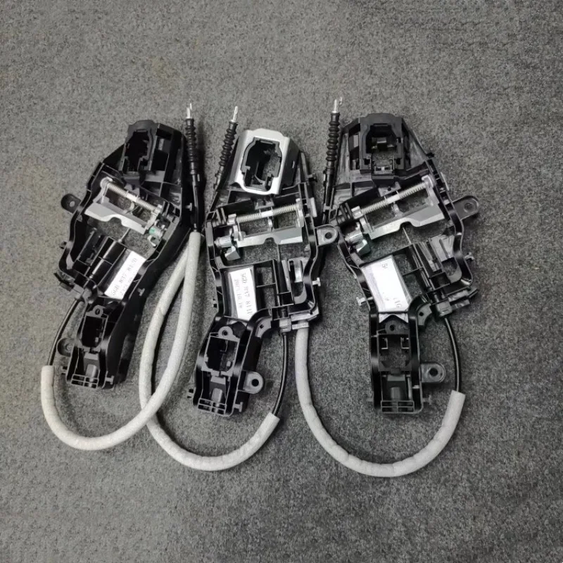 

Для Volkswagen T-ROC TAYRON GOLF CC автомобильная дверная ручка (с подсветкой)