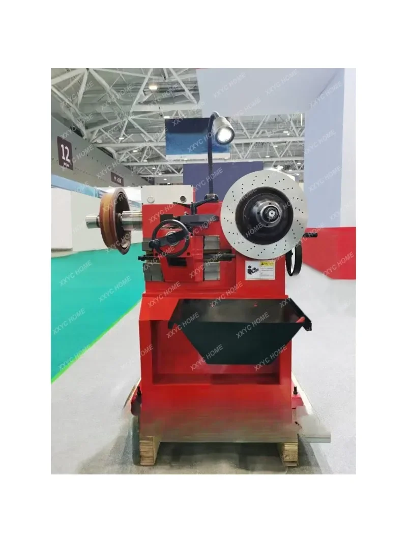 Máquina de torno de tambor de disco de freio T8445A C9335