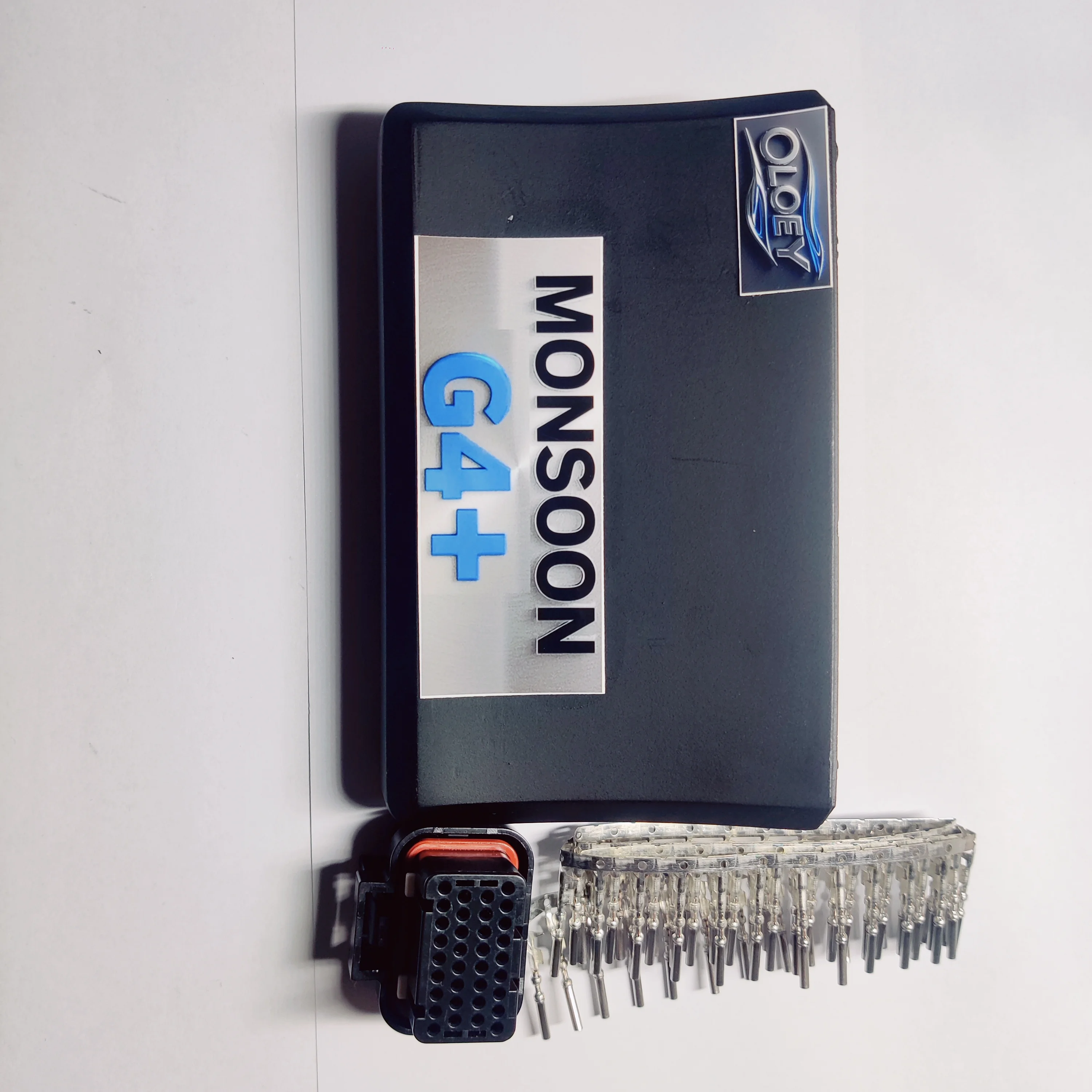 أداة Oloey G4+ Racing Competitive Computer Monsoon G4+ للتحكم في محرك الكمبيوتر الموسمية محرك بتلر المعدلة