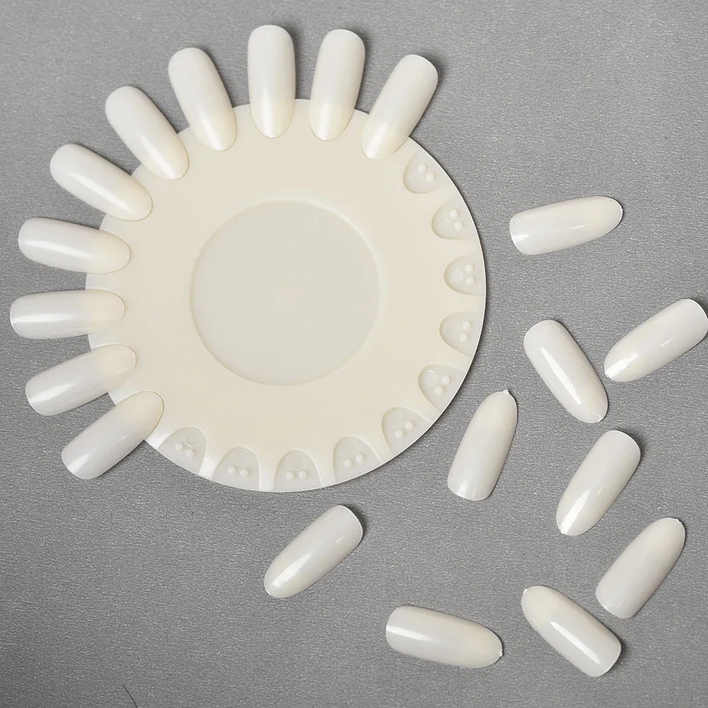 

Fan-Shaped Nail Art Display 20Pcs Professional Natural Acrylic False Nail Tips UV Gel Nail Art Practice Training Display Tools