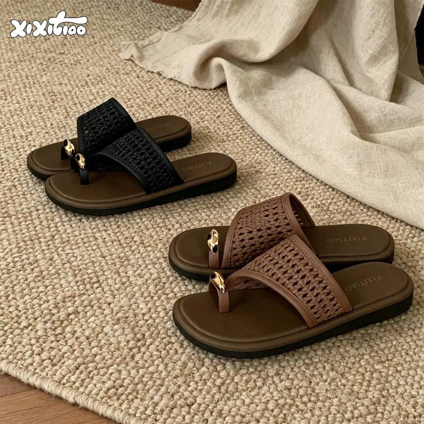 

2026 New Retro Hollow Woven Flip Flops Women Color Block Anti Slip Soft Sole Beach Clip Toe Summer Slippers