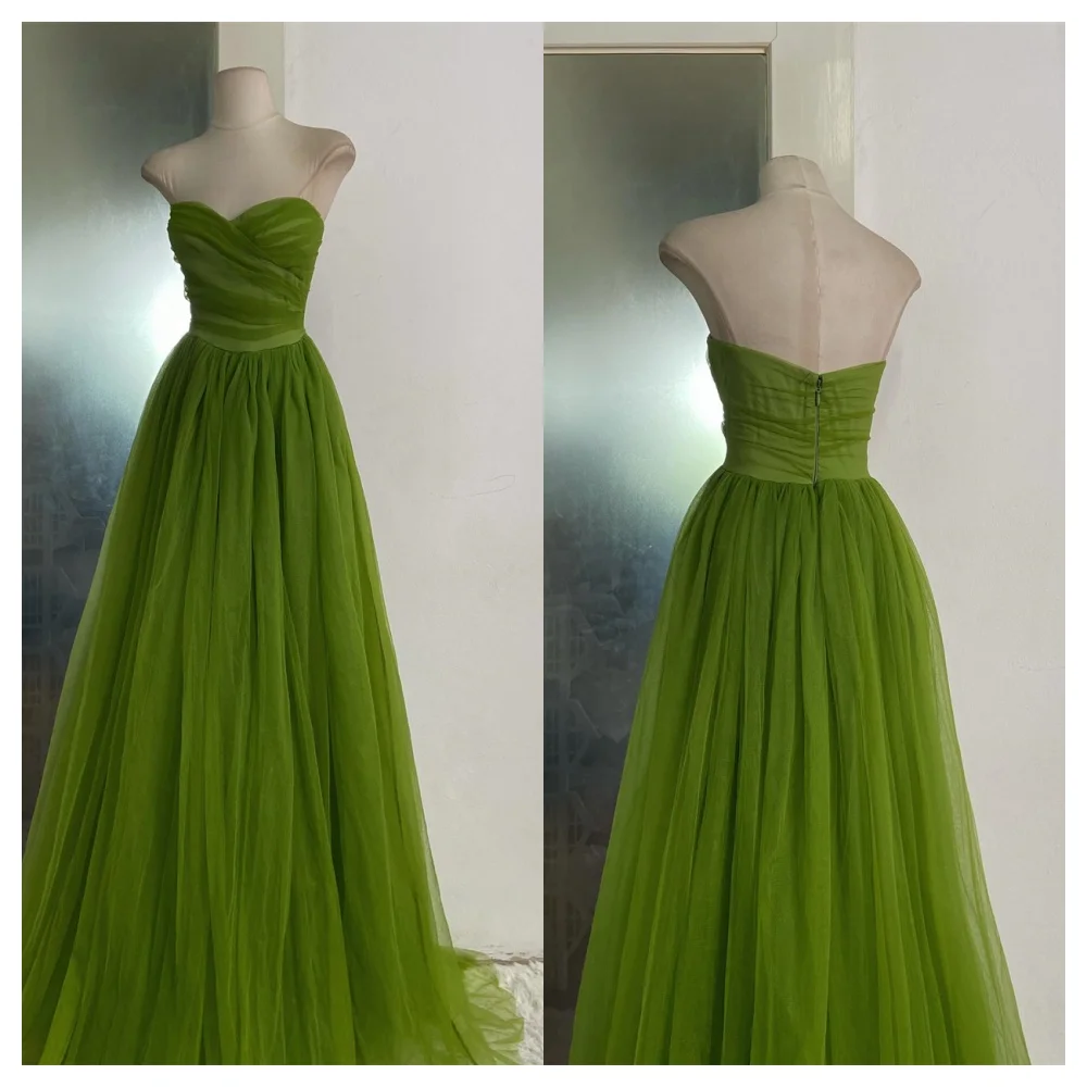 

Customized Modern Green Tulle Evening Dress Temperament Strapless Sleeveless Party Dress Elegant A-Line Chapel Train P