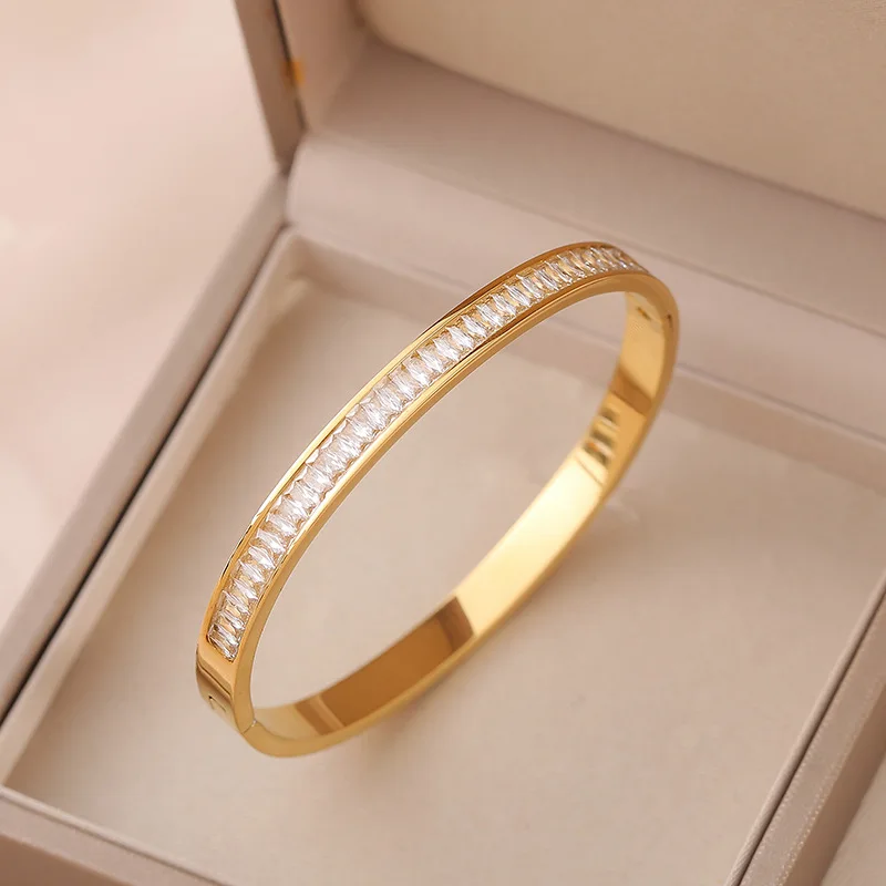 

Korean Style Luxury Zircon Titanium Steel Bracelets for Woman Shine Zircon Simple Daily Party Elegant Bangles Gifts