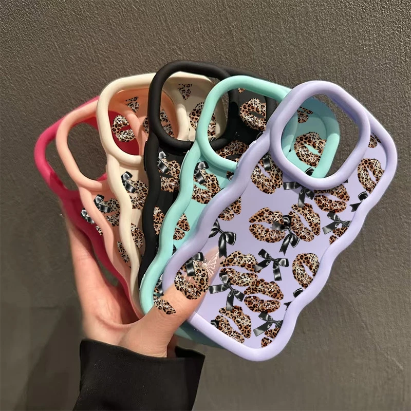 Bruin sexy lippen print golvende vorm telefoonhoesje voor iPhone 17 11 13 12 14 15 16 Pro Max XS X XR 16E 17 Air 7 8 Plus schokbestendige hoes