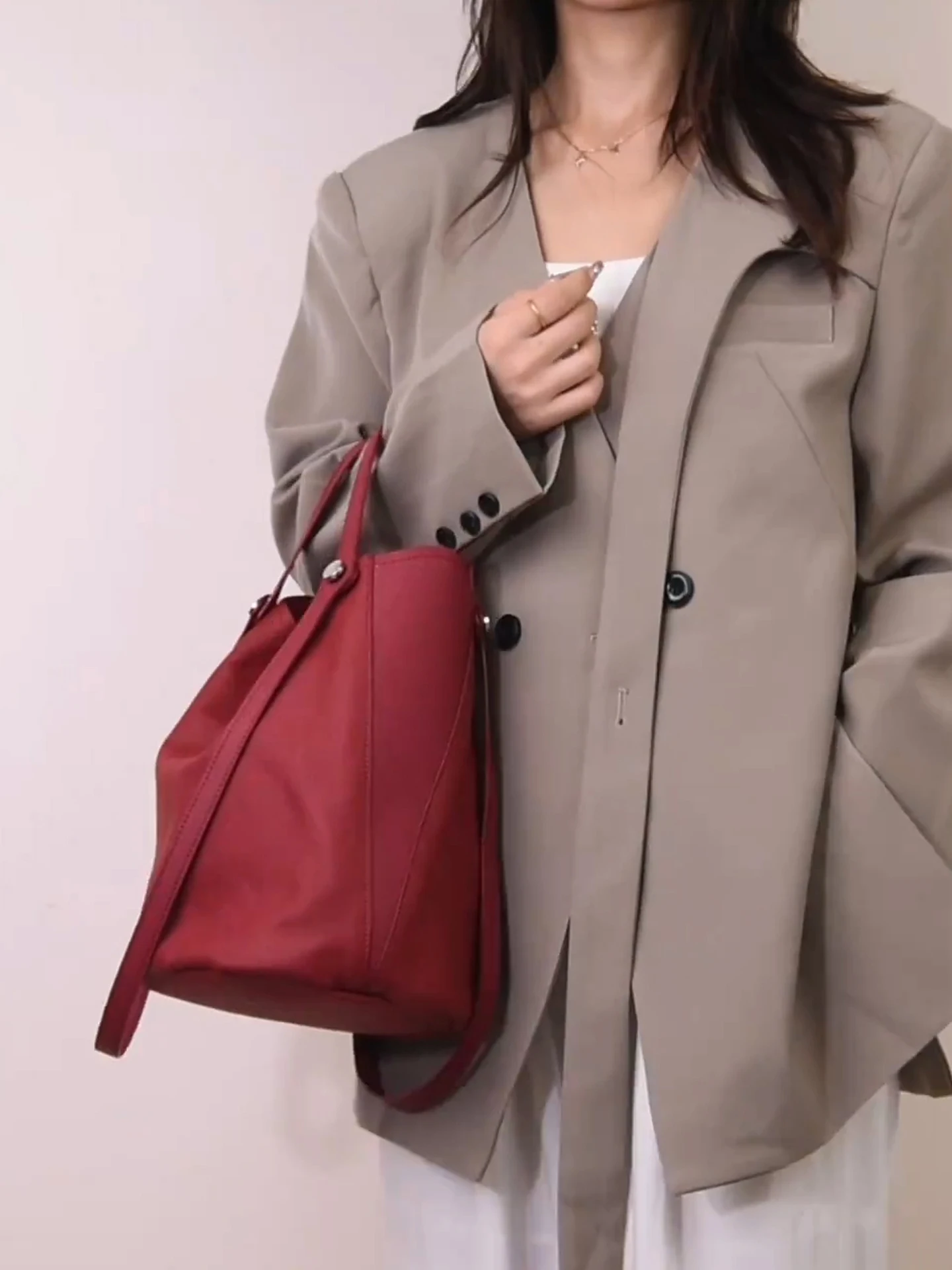 

Genuine leather Tote Bag Women Shoulder Handbag and Purses Luxury Design Bags Casual Tote Unique Designer Inspired women bag