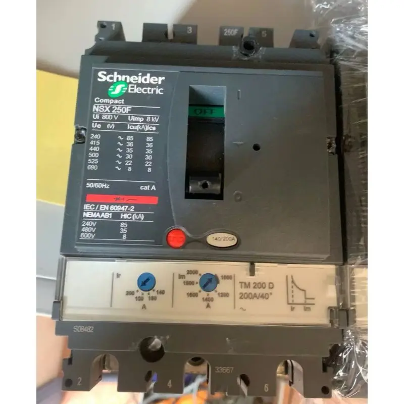 Second-hand test OK，Schneider circuit breaker，NSX250F 200A