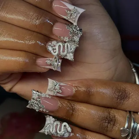 24pcs Long ducknail black French Tip Press On Nails 3D alloy cross, snake-shaped decoration with rhinestone design Fit Perfectly